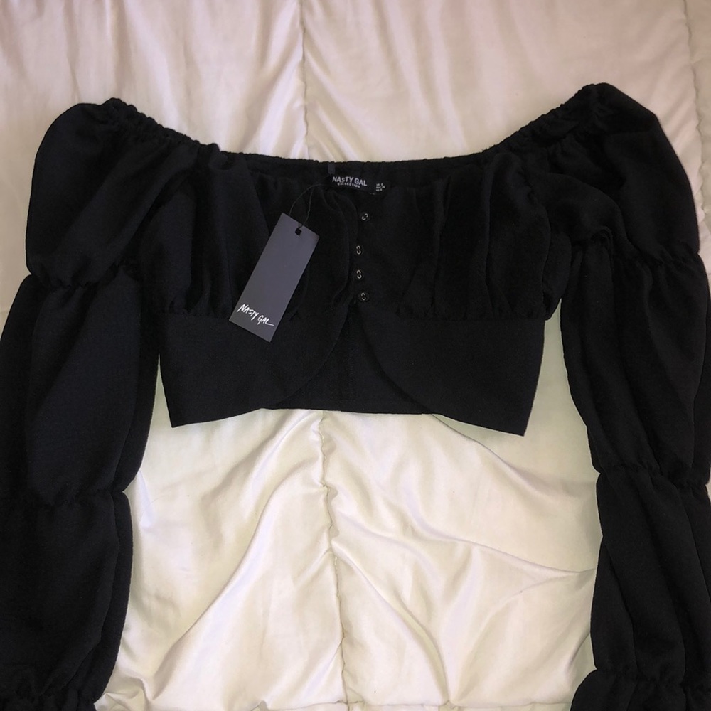 Nasty Gal Puffed Sleeve Blouse